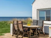 "Trifun" - 50m from the Sea Hotels in Lokken