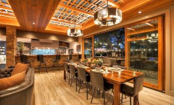 Luxury Hill Country Villa with Pool-Hot Tub-Views