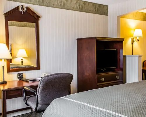 Comfort Suites McAlester Hotels in McAlester