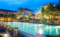 Mason Pine Hotel Bandung Các khách sạn ở Batujajar