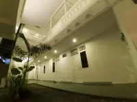 MASHBROW HOTEL BUDGET