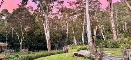 Self Contained Cottage in Bowral with Fireplace