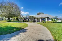 Walk to Lake: Home w/ Screened Porch in Sebring! - 3 ดาว