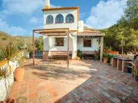 Sunny Solarium Holiday Home
