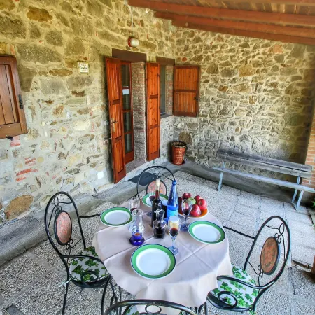 Holiday Home in Paciano near Lake Trasimeno
