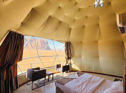 Rum moonlight luxury camp