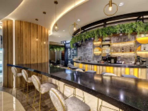 宜必思尚品柔佛依斯幹達美迪尼酒店