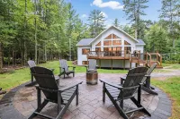 Rogers' Retreat - On The Eagle River Chain With Boat Rental