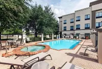 Champions Club and Hotel, Houston Westchase - Pools