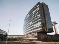 阿蘭達機場航廈凱瑞華晟飯店 住宿飯店