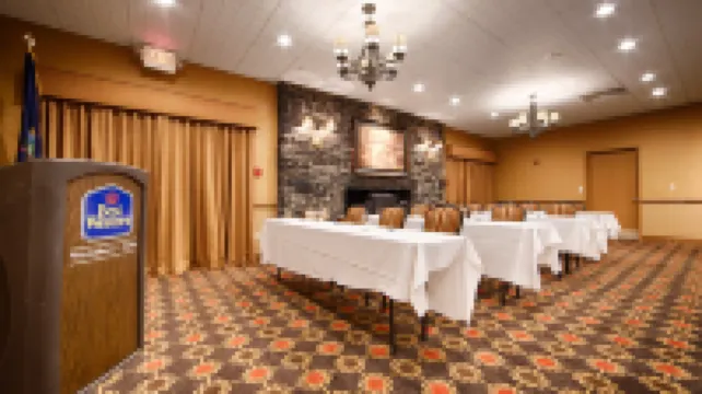Best Western Plus Waterbury - Stowe Hotels in Washington County