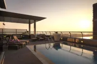 Centro Capital Centre - Rooftop Pools
