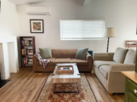 Entire House in Quiet Neighborhood! 2 Miles from Joshua Tree NP