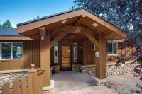 Mountain Home w/ Views & Game Room, Slopes 20 min