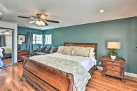 Elegant Home w/ Pool Table: 3 Mi to Vegas Strip!