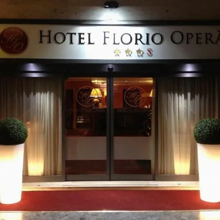 Alma Hotel