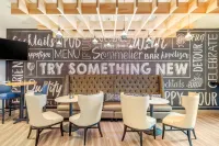 Cambria Hotel Akron - Canton Airport - servizio colazione