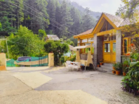 Hotel Purnima - A Riverside Hotel in Kasol โรงแรมในกาซอล