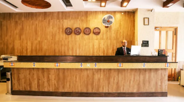 Hotel Marco Polo Lahore Отели рядом со станцией Лахор Джанкшен