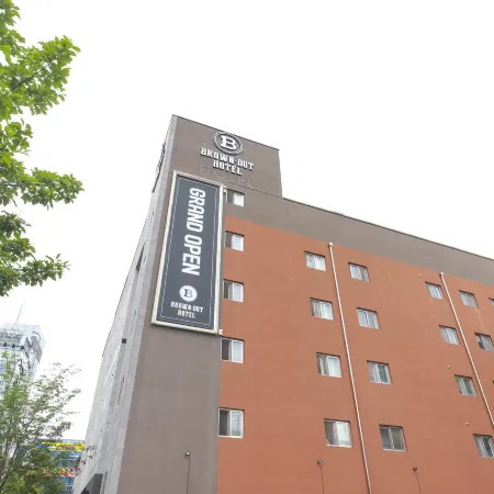 Daegu Dongcheon Brown Dot Отели рядом с достопримечательностью «Храм Подокса»