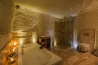 Azure Cave Suites - Cappadocia - 3-Star