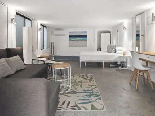 Surfie Pad 10 min walk to Beach and Dining