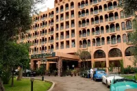 El Andalous Lounge & Spa Hotel Hotels near Cafe Lobo