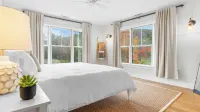 Modern Berkshires Farmhouse w/ Porch, Fireplace & Views Beaver Creek by Avantstay Hotels in Stockbridge