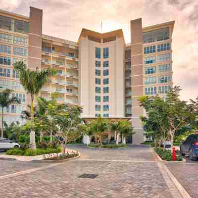 Luxury Oceanside Retreat at Soleil Residences Hotel Exterior