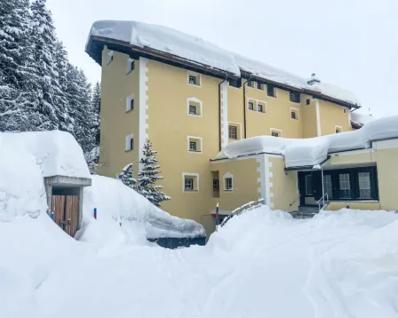 Chesa Alvetern 5 錫爾斯瑪麗亞酒店