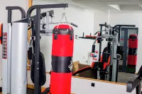 Ivy Hotel Emerald - Gym