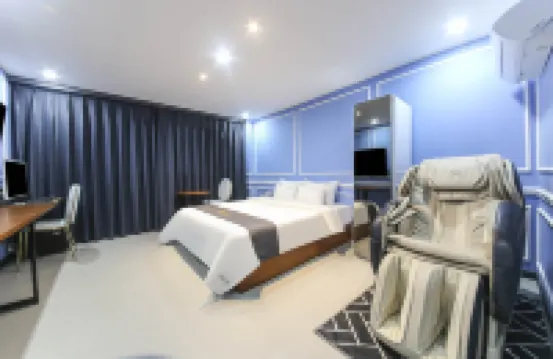 Changwon Jungangdong Business Hotel Hue