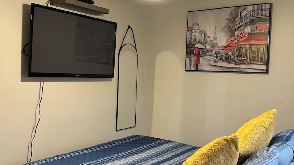 Upper level home in Grande Prairie