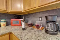 Blue Ridge Getaway w/ Hot Tub & Seasonal View! - parking