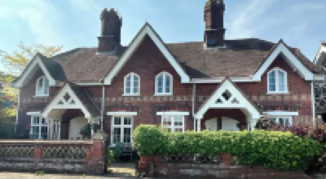 Orford Holiday Cottage Hotels in 