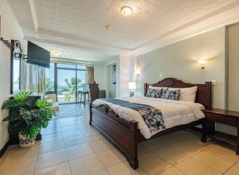 Paradise Jaco Beach Front