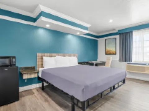 ロードウェイ イン コマース - ロサンゼルス コマースのホテル