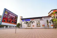 FabHotel Arsh Executive Inn