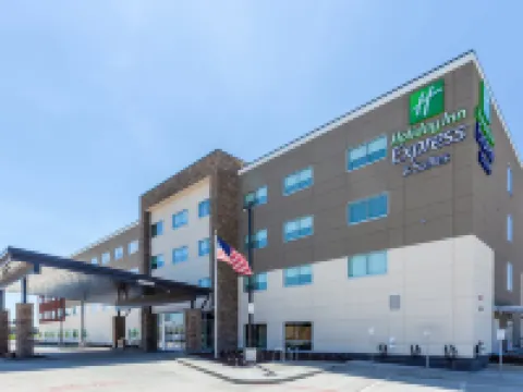 Holiday Inn Express & Suites SPRINGFIELD NORTH by IHG Hotels in Springfield