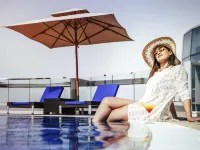 Novotel Abu Dhabi Gate - Rooftop Pools