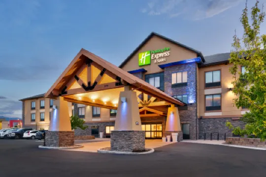 Holiday Inn Express & Suites HELENA by IHG