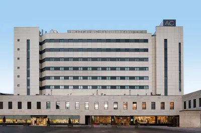 奧維耶多論壇AC飯店 住宿飯店