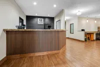 Quality Inn Dubuque on Hwy 20 - acceptant les animaux