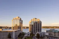 Delta Hotels Halifax Downtown โรงแรมใน