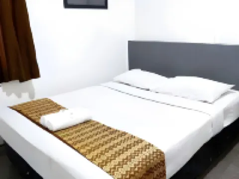 Holiday Hotel Hotels in 