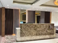 Hotel Raj Hari Palace - 2-Star