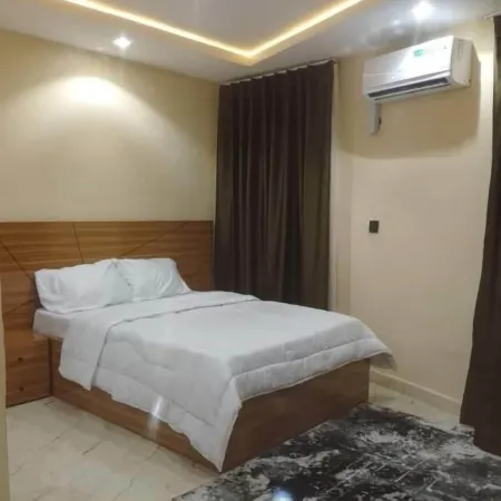 Aquarian 2 Bedrooms Apartment