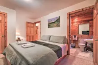 Ludlow Home w/ Hot Tub, Near Okemo Resort! - parking