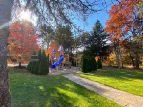 Golden Gables Inn Dazzler Select by Wyndham Hotels in North Conway