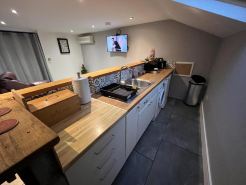 The South Coast Snug